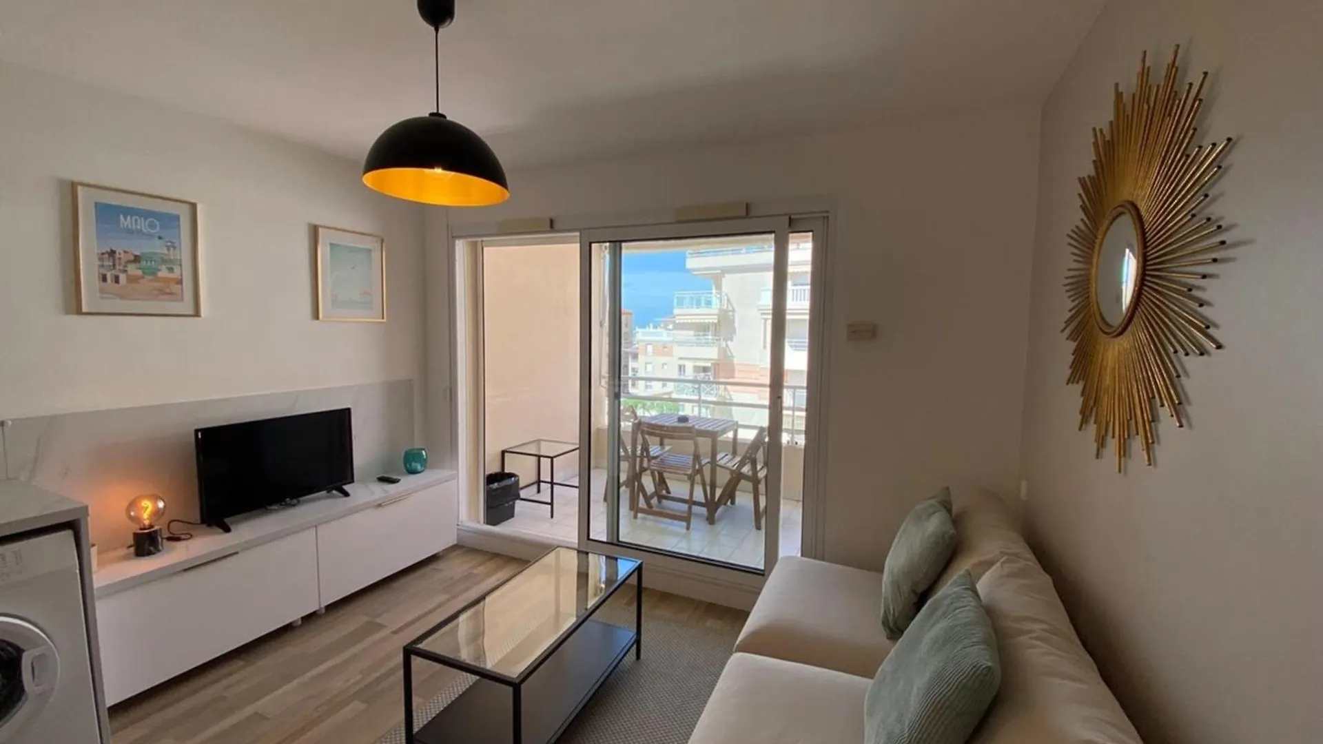 06Ai - Beautiful Renovated Studio - Sea And Pool View Vallauris France